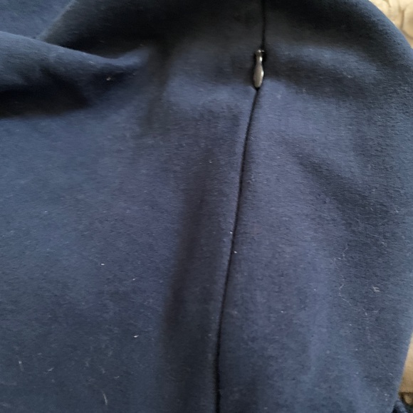 Bench sweatshirt dress - Picture 7 of 12